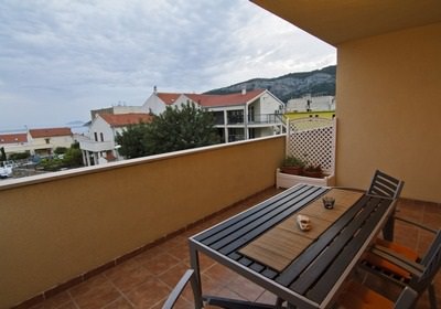 apartman drap, balkon s pogledom na more